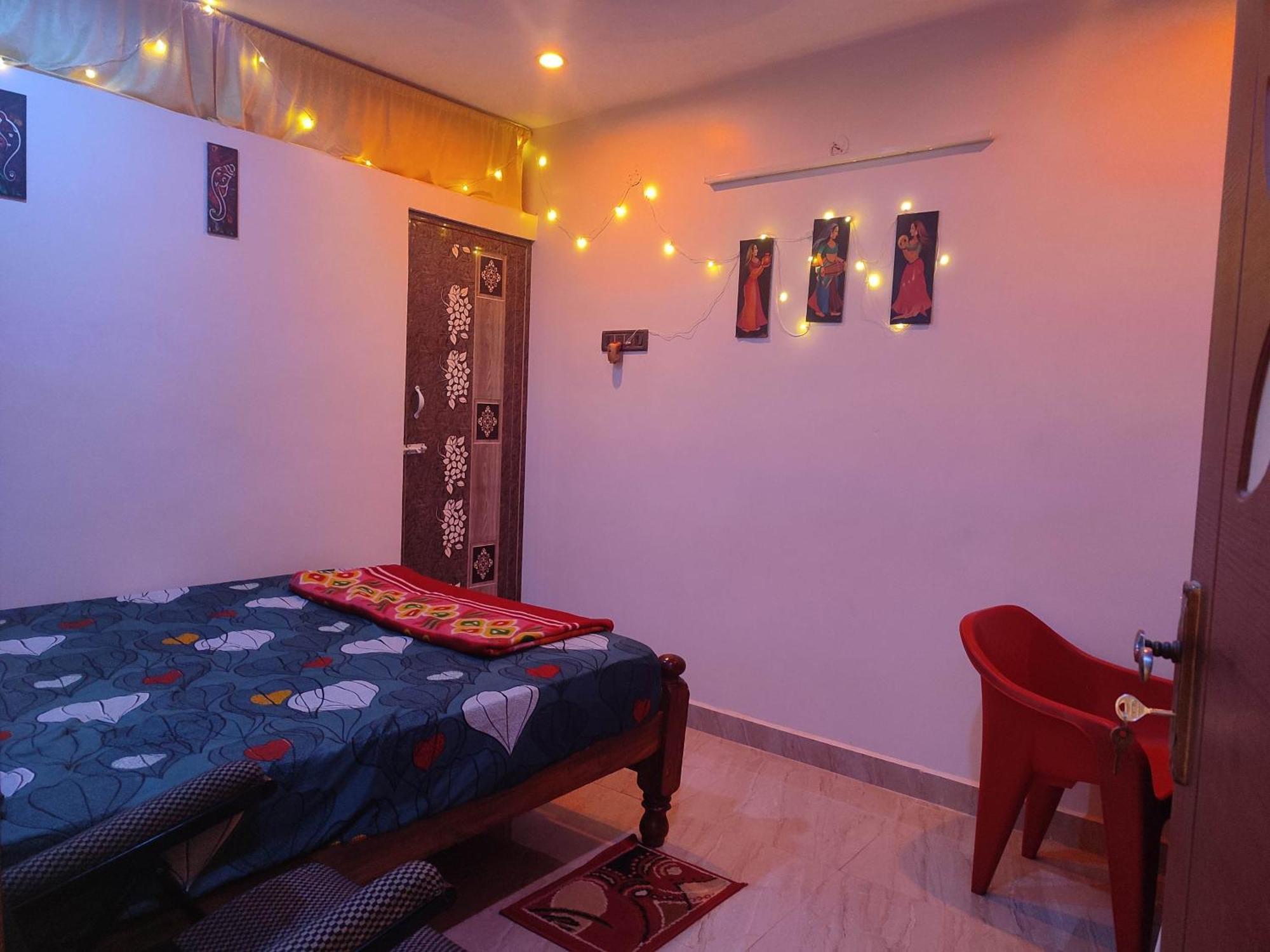 Blue Diamond Apartment Chennai Luaran gambar